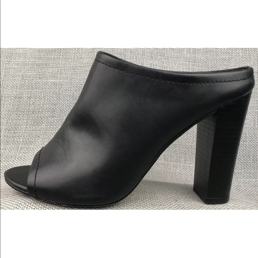 Mossimo Mules  Chunky Heel Slip Ons Shoes Size 9